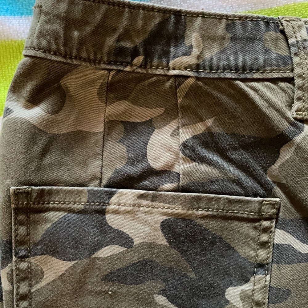 Torrid Camouflage Skinny Jeans - Picture 7 of 14